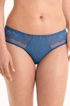 String Rosa Faia Sita Blue Heaven